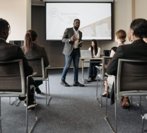 Événement d’entreprise : l’importance d’engager un agent de sécurité