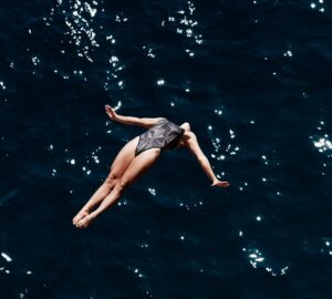 Pain de Sucre et e-commerce une stratégie gagnante sur le marché du maillot de bain